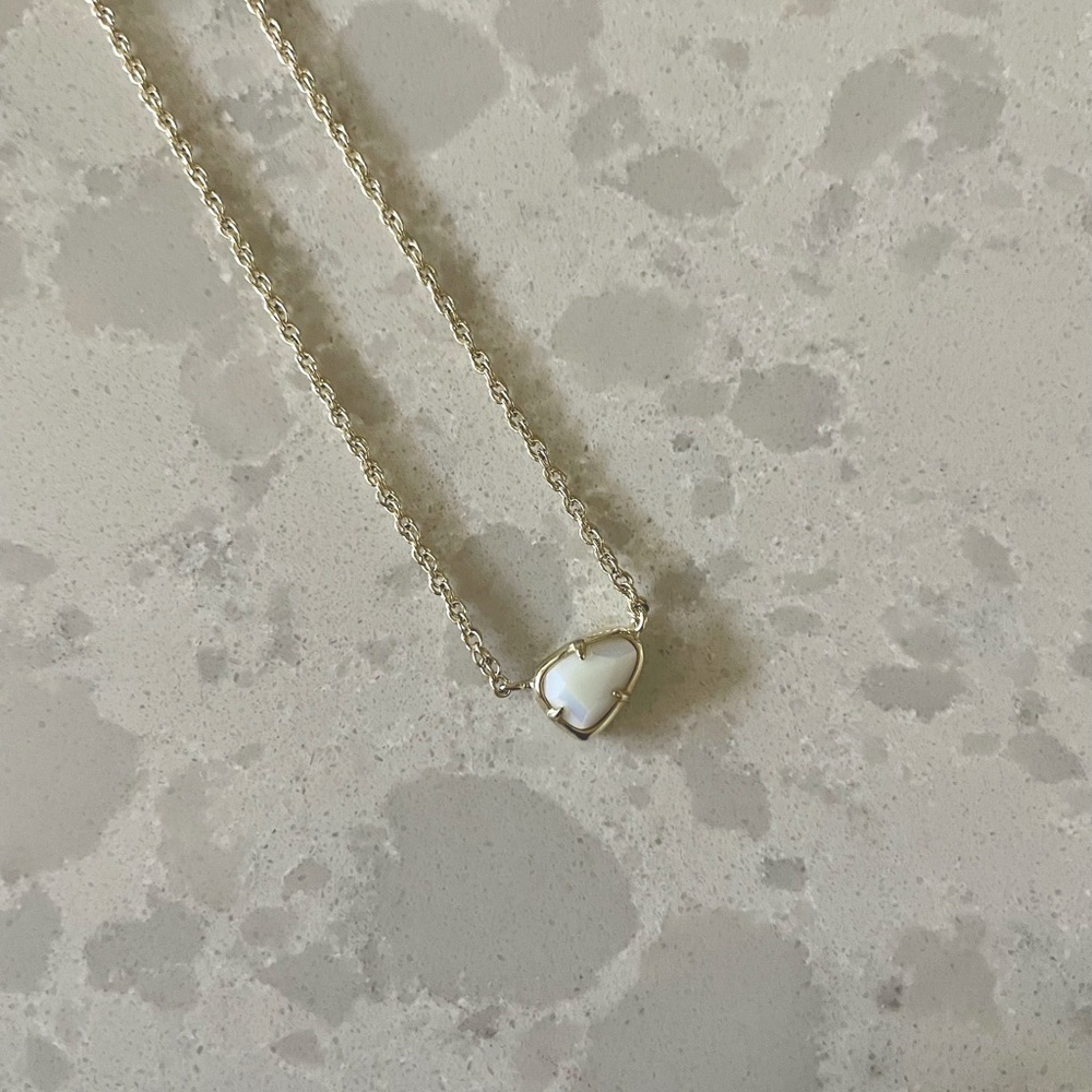 Kendra Scott Necklace with small white stone - Picture 6 of 6